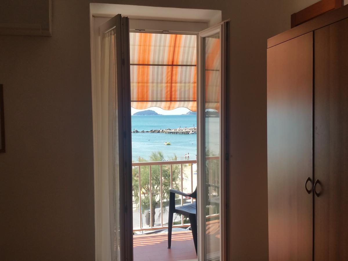 Albergo Nettuno Lerici Exterior foto
